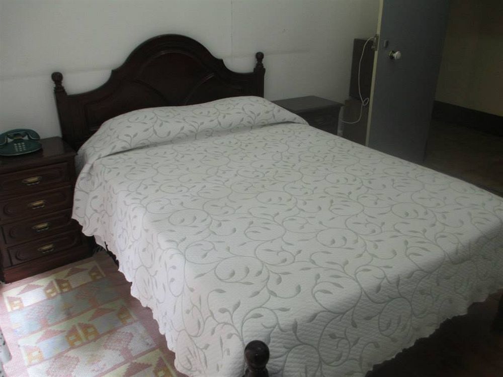 Pensao Sao Joao Da Praca Hostel ลิสบอน ภายนอก รูปภาพ
